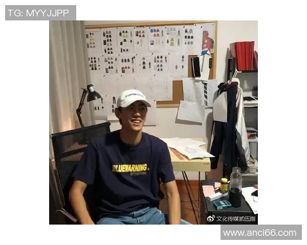 足球球星背后的渣男行为揭秘与粉丝文化的复杂关系分析 足球球星背后的渣男行为揭秘与粉丝文化的复杂关系分析